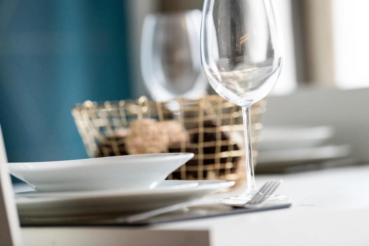 The New52 Oxford By 360Stays - Bespoke 2 Bed Luxury Apartment In The Heart Of Oxford City Centre With Parking Екстериор снимка